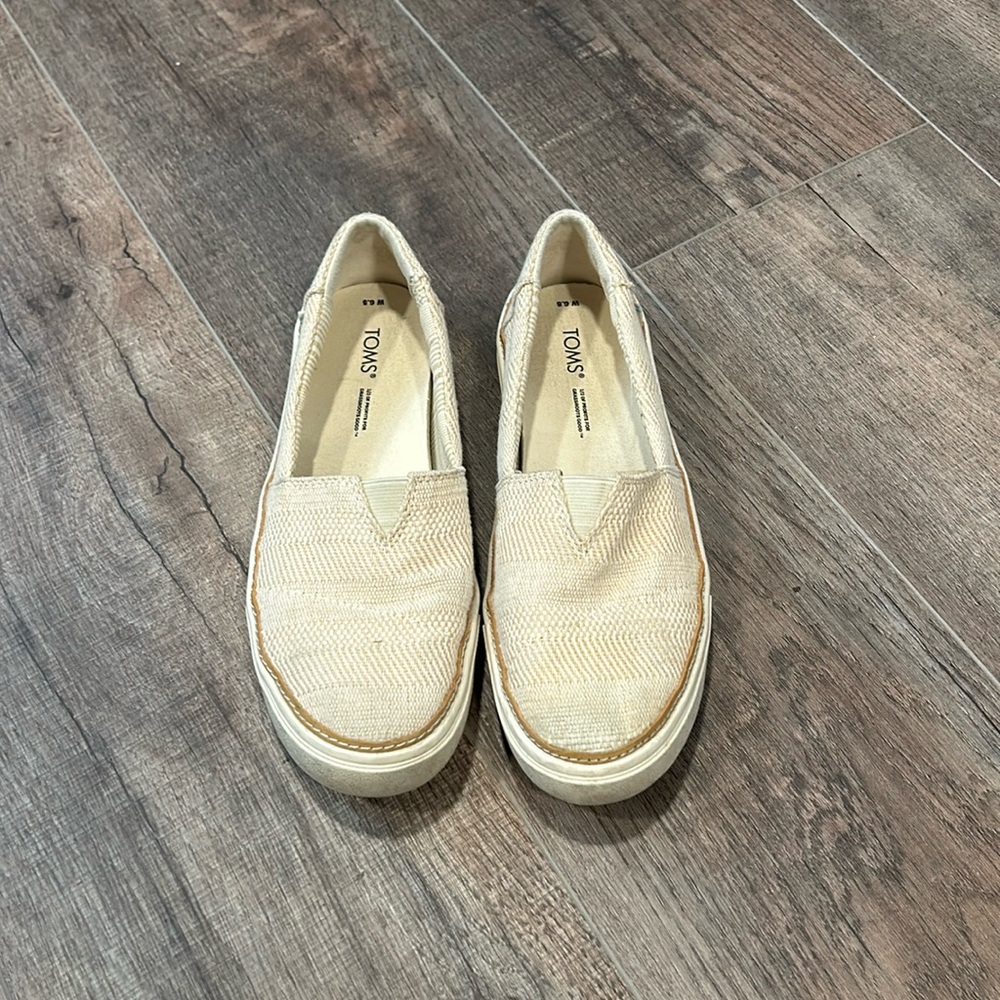 TOMS
PARKER CUPSOLE SLIP-ON SNEAKER